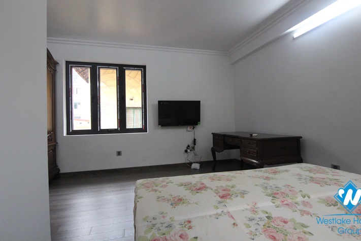 A large three-bedroom house on Phan Dinh Phung street, Ba Dinh 